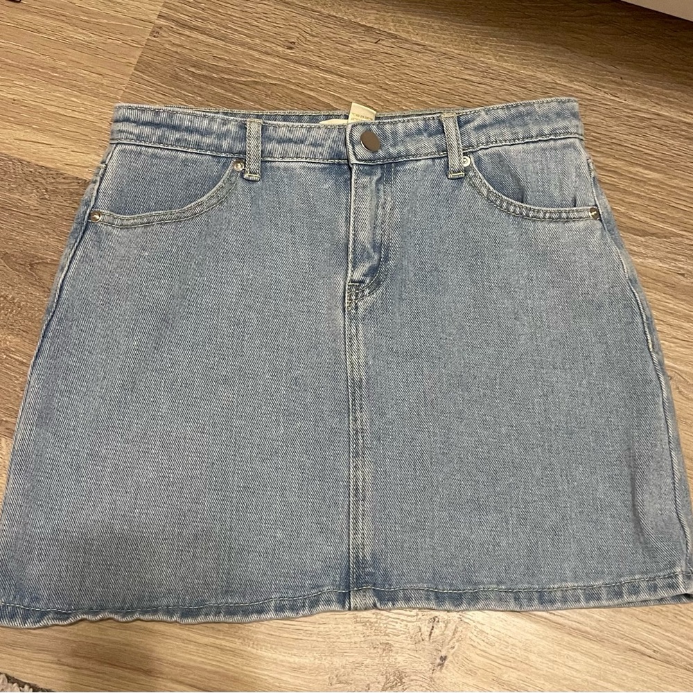 Girls Forever 21 denim mini skirt